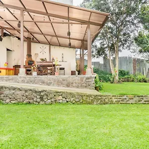  Homestay Traveler's House Ecuador